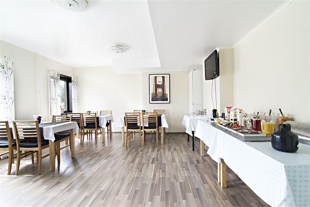 Hostel 10 Гётеборг Экстерьер фото