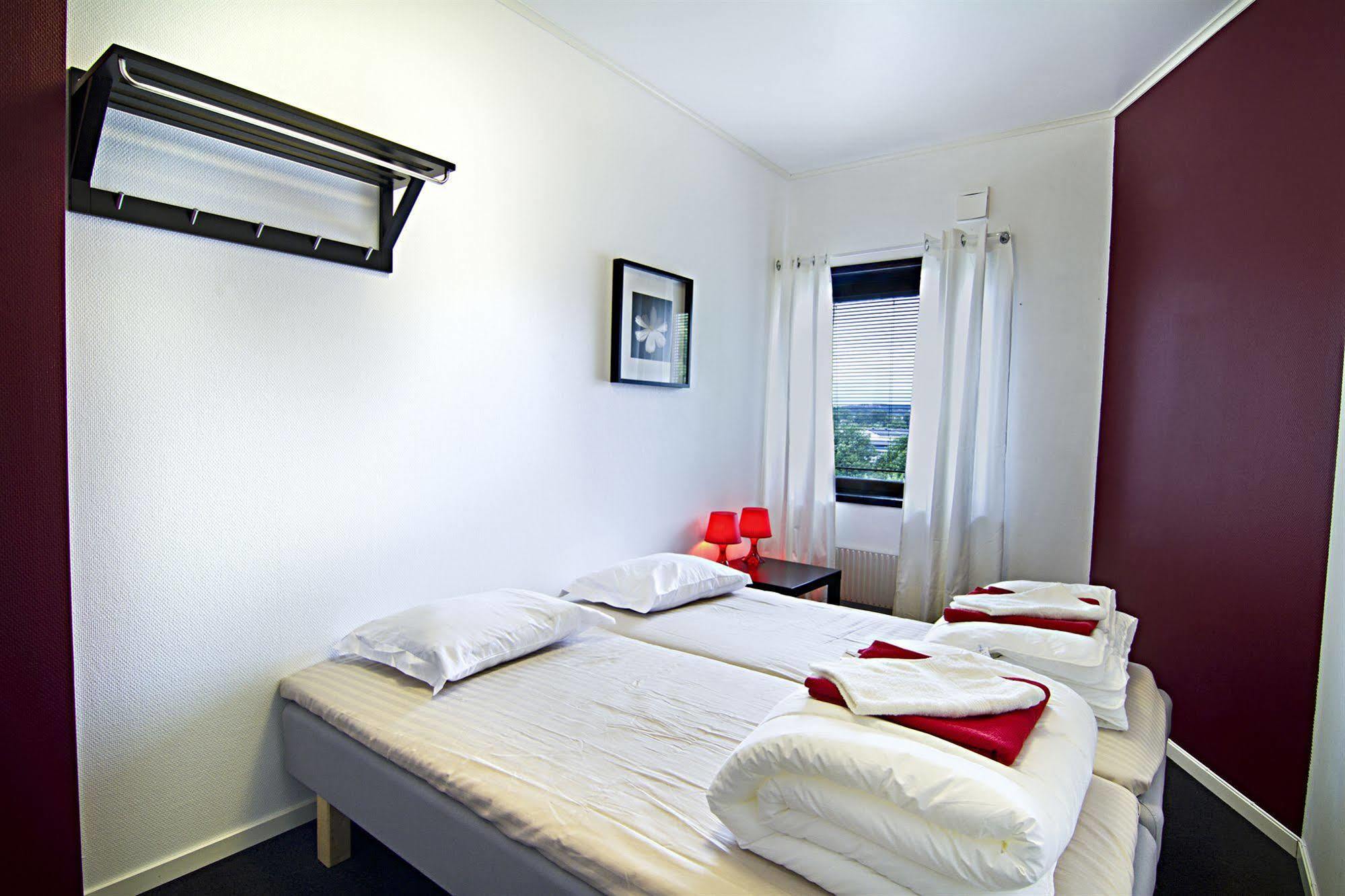 Hostel 10 Гётеборг Экстерьер фото